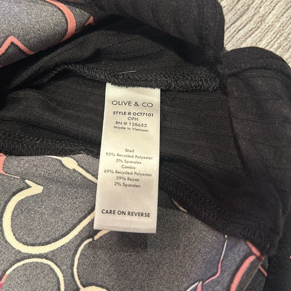 Women’s nurses scrub top size 2XL - Picture 10 of 11